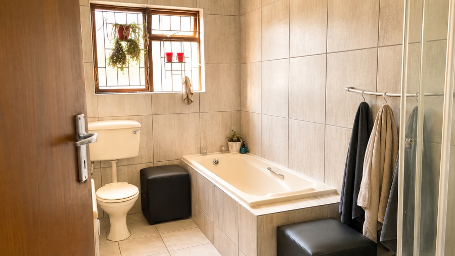 4 Bedroom Property for Sale in Vredenburg Western Cape